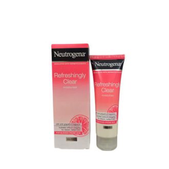مرطوب‌کننده گریپ‌فروت نیتروژنا (Neutrogena) ویژگی‌ها: 1. ساخت فرانسه: این محصول تحت استانداردهای کیفی بالا در فرانسه تولید می‌شود و از مواد اولیه با کیفیت استفاده می‌کند. 2. فرمولاسیون سبک: مرطوب‌کننده گریپ‌فروت نیتروژنا دارای فرمولی سبک و غیرچرب است که به سرعت جذب پوست می‌شود و احساس سنگینی یا چربی روی پوست ایجاد نمی‌کند. 3. عصاره گریپ‌فروت: این مرطوب‌کننده حاوی عصاره طبیعی گریپ‌فروت است که به دلیل خواص آنتی‌اکسیدانی و ویتامین C موجود در آن، به روشن‌تر شدن و شادابی پوست کمک می‌کند. 4. حفظ رطوبت: فرمولاسیون این محصول به حفظ رطوبت پوست کمک کرده و از خشکی آن جلوگیری می‌کند، به ویژه در شرایط آب و هوایی خشک یا در طول روز. 5. مناسب برای پوست‌های چرب و مختلط: این مرطوب‌کننده به طور خاص برای افرادی که دارای پوست چرب یا مختلط هستند طراحی شده است. مزایای مرطوب‌کننده گریپ‌فروت نیتروژنا (Neutrogena): احساس تازگی: استفاده از این مرطوب‌کننده باعث ایجاد احساس تازگی و شادابی در پوست می‌شود. کاهش براقیت: فرمول غیرچرب این محصول به کاهش براقیت پوست کمک می‌کند و ظاهری مات و طبیعی به آن می‌بخشد. نحوه استفاده: 1. آماده‌سازی پوست: ابتدا صورت خود را با یک پاک‌کننده مناسب بشویید تا آلودگی‌ها و چربی‌های اضافی از بین بروند. 2. استفاده از مرطوب‌کننده: مقدار مناسبی از مرطوب‌کننده گریپ‌فروت نیتروژنا را روی نوک انگشتان خود بریزید و به آرامی بر روی صورت و گردن خود بمالید.