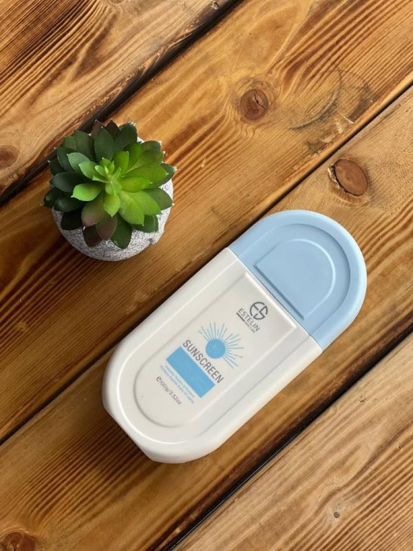 کرم ضدآفتاب بی رنگ استلین Ultra Light حجم 100 گرم