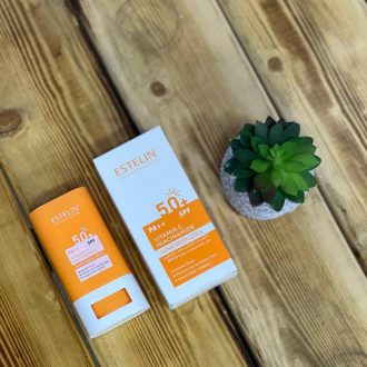 ضدآفتاب استیکی استلین مدل ویتامین سی SPF50