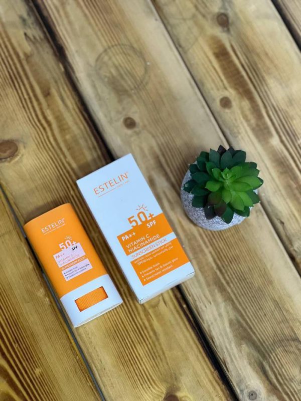 ضدآفتاب استیکی استلین مدل ویتامین سی SPF50