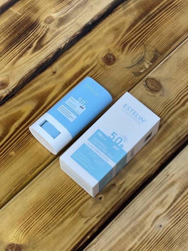 ضد آفتاب استیکی استلین مدل هیالورونیک اسید و سرامید SPF 50